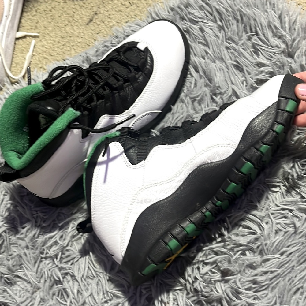 Jordan 10 retros Seattle